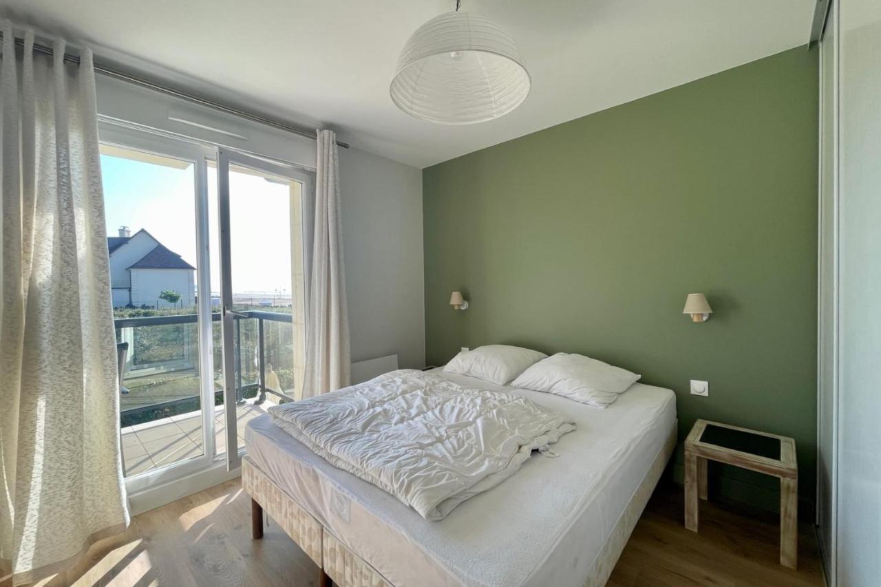 Apartament The Ammonite Sea View With Large Balcony Bénerville-sur-Mer Zewnętrze zdjęcie